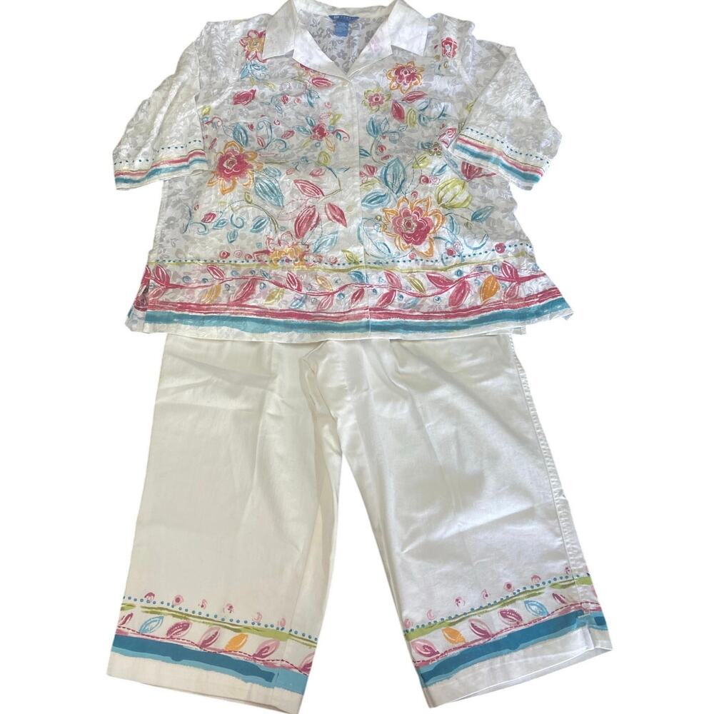 Koret Woman 2-Piece Set – Floral Blouse & Cropped Pants Plus Size - Picture 1 of 8